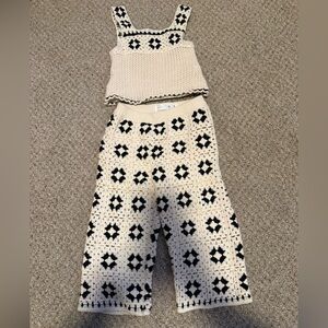 Zara Crochet Knit Set in Black and Cream set 2t